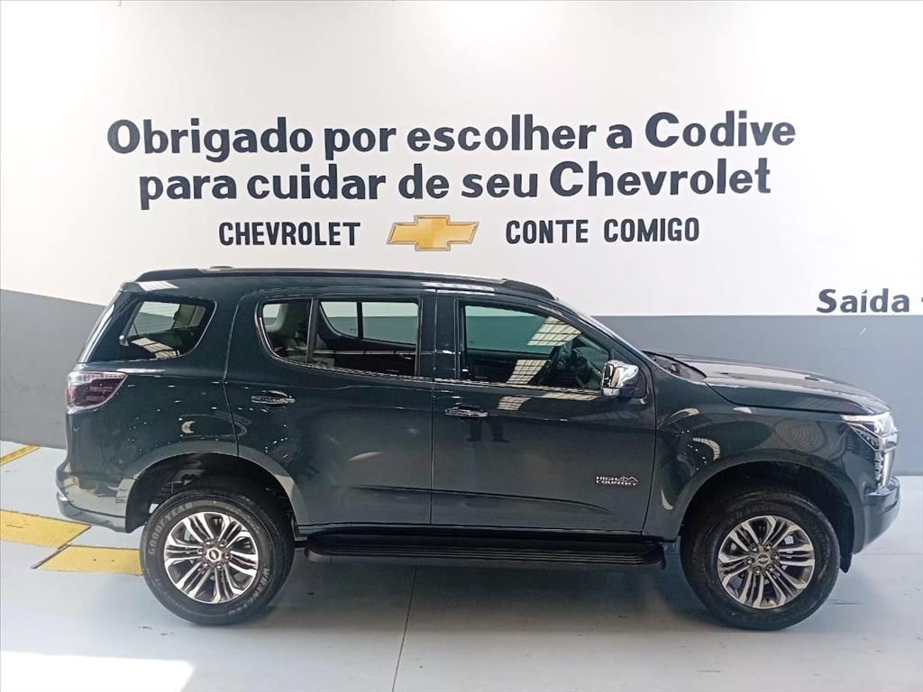 TRAILBLAZER 2.8 16V TURBO DIESEL HIGH COUNTRY 7L 4X4 AUTOMÁTICO