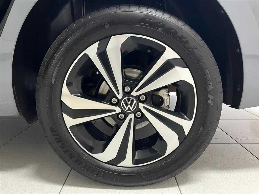 VIRTUS 1.0 200 TSI COMFORTLINE AUTOMÁTICO13