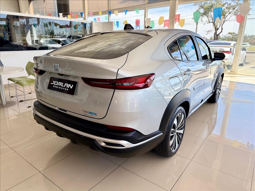 FASTBACK 1.0 TURBO 200 HYBRID AUDACE CVT2