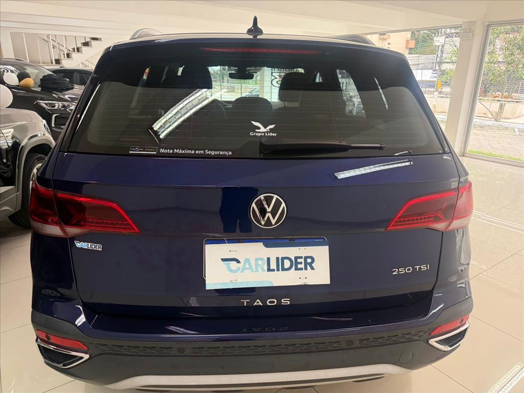 TAOS 1.4 250 TSI TOTAL FLEX HIGHLINE AUTOMÁTICO4