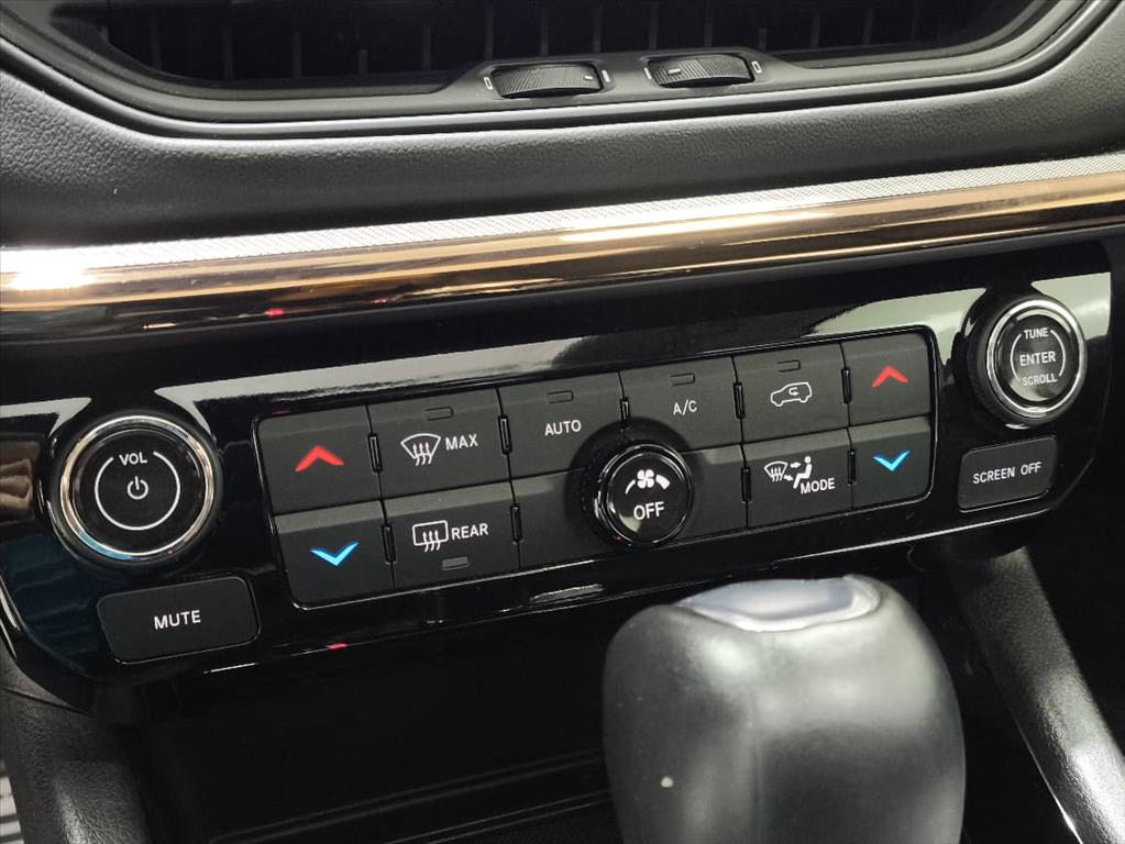 COMPASS 2.0 TD350 TURBO DIESEL LIMITED AT99