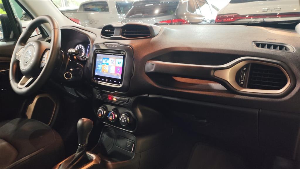 RENEGADE 1.8 16V FLEX 4P AUTOMÁTICO8