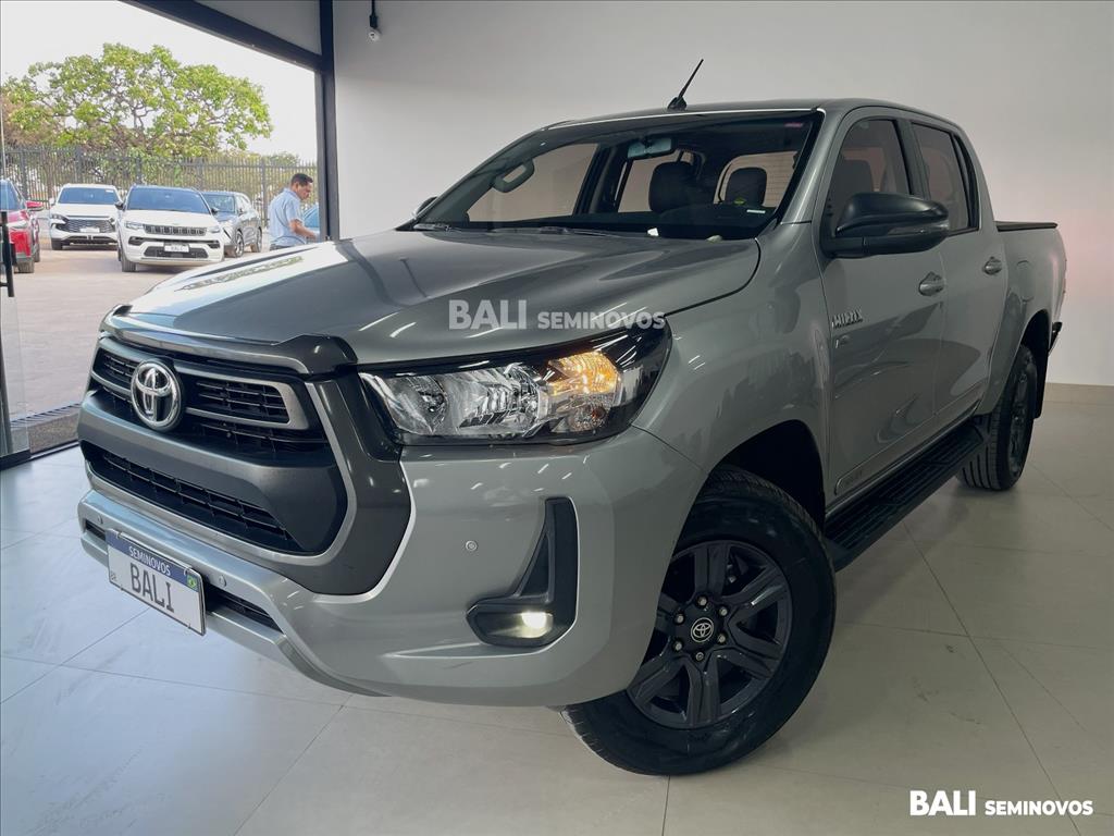 HILUX 2.7 VVT-i FLEX CD SR 4X2 AUTOMÁTICO2