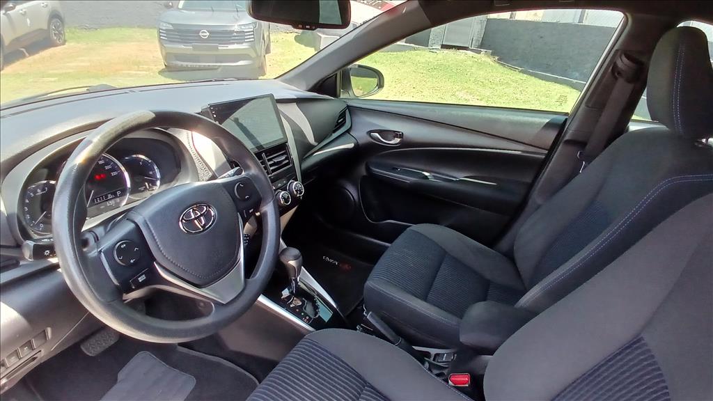 YARIS 1.3 16V FLEX XL MULTIDRIVE11