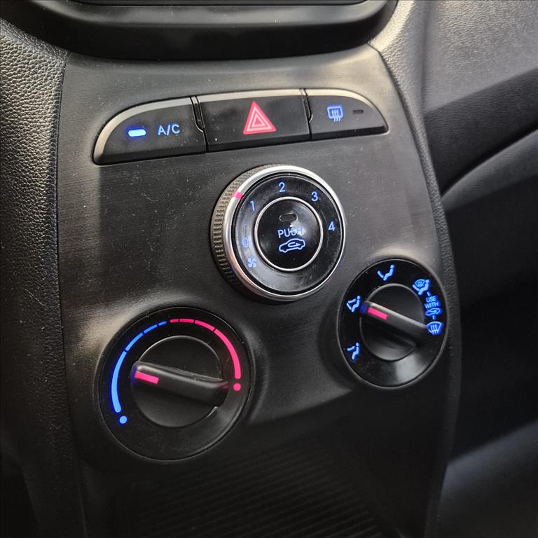 HB20 1.6 COMFORT PLUS 16V FLEX 4P MANUAL