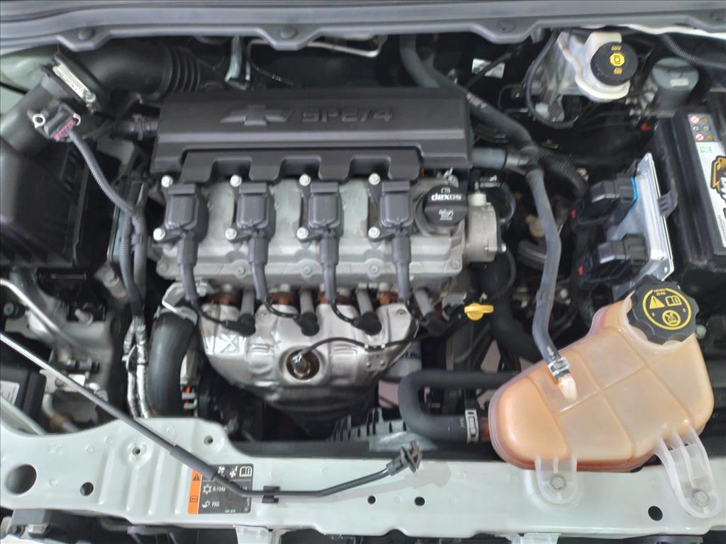 GM - Chevrolet-ONIX-1.4 MPFI LTZ 8V FLEX 4P MANUAL