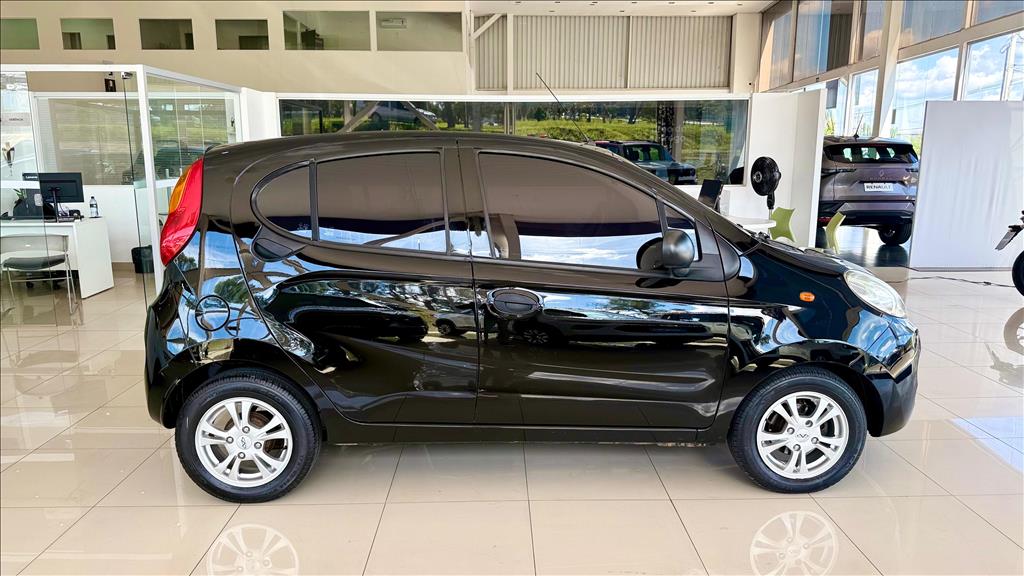 QQ 1.0 MPFI ACT 12V GASOLINA 4P MANUAL2