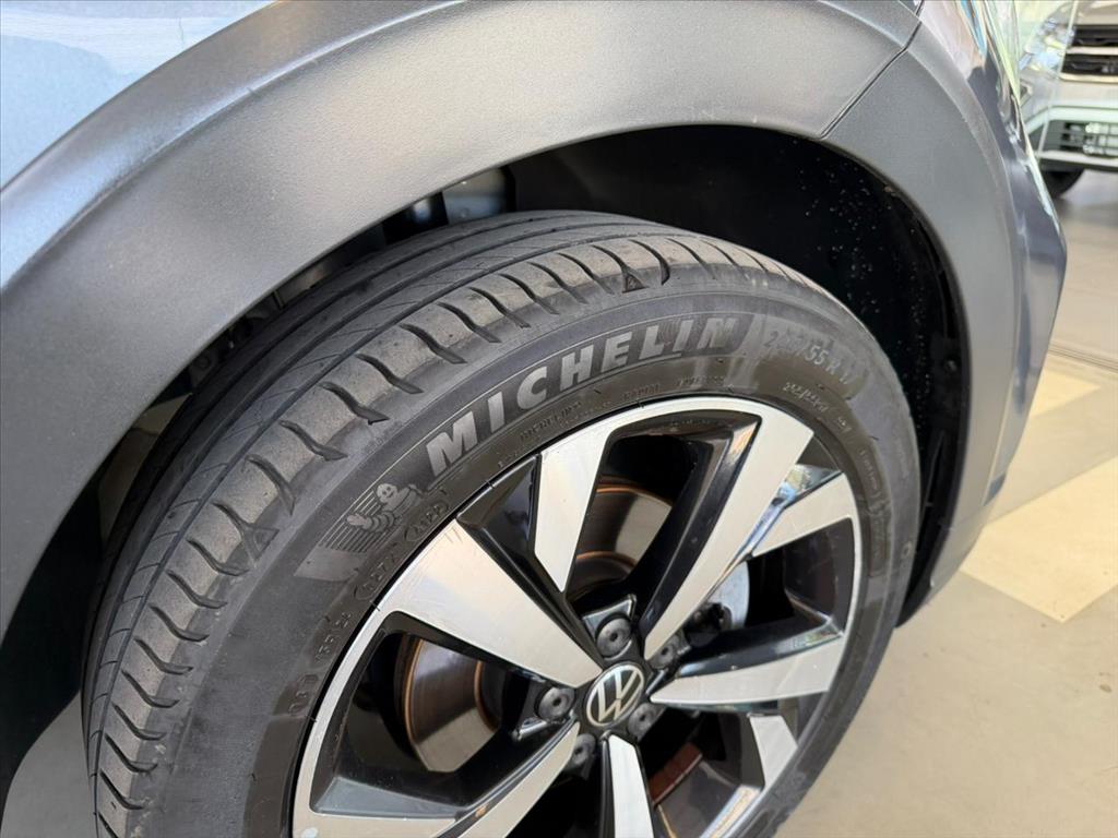 NIVUS 1.0 200 TSI TOTAL FLEX HIGHLINE AUTOMÁTICO13