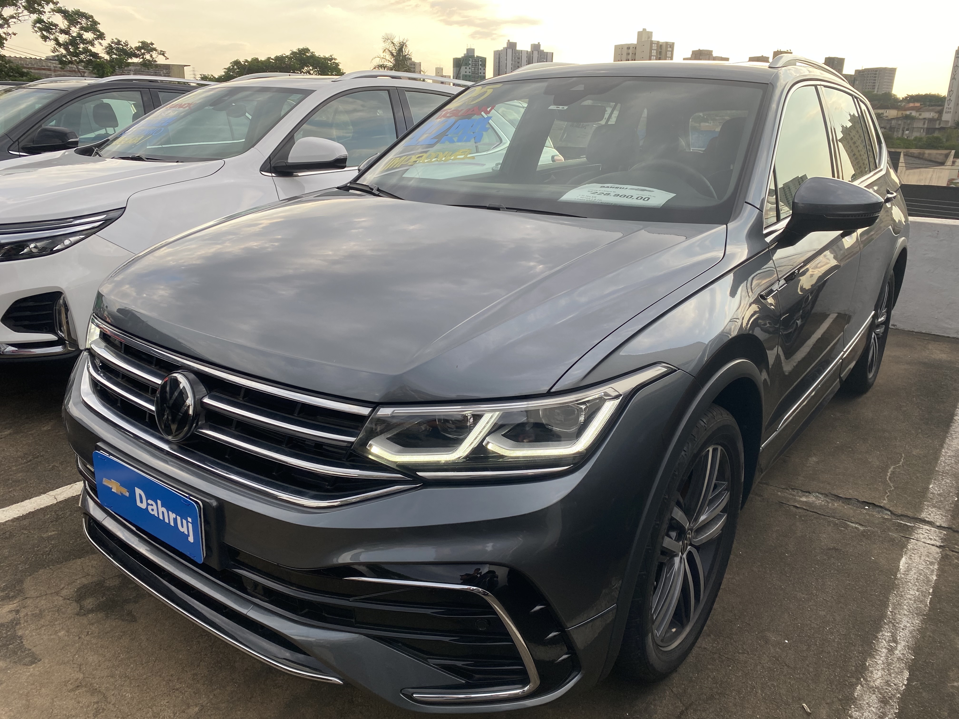 TIGUAN 2.0 300 TSI GASOLINA ALLSPACE R-LINE AUTOMÁTICO2