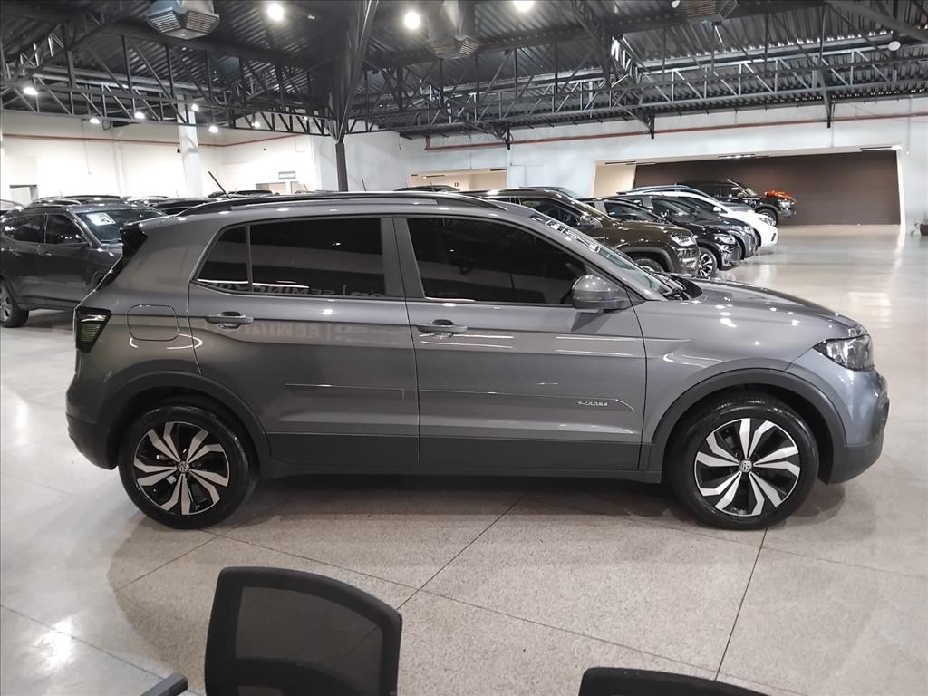 T-CROSS 1.0 200 TSI TOTAL FLEX AUTOMÁTICO3