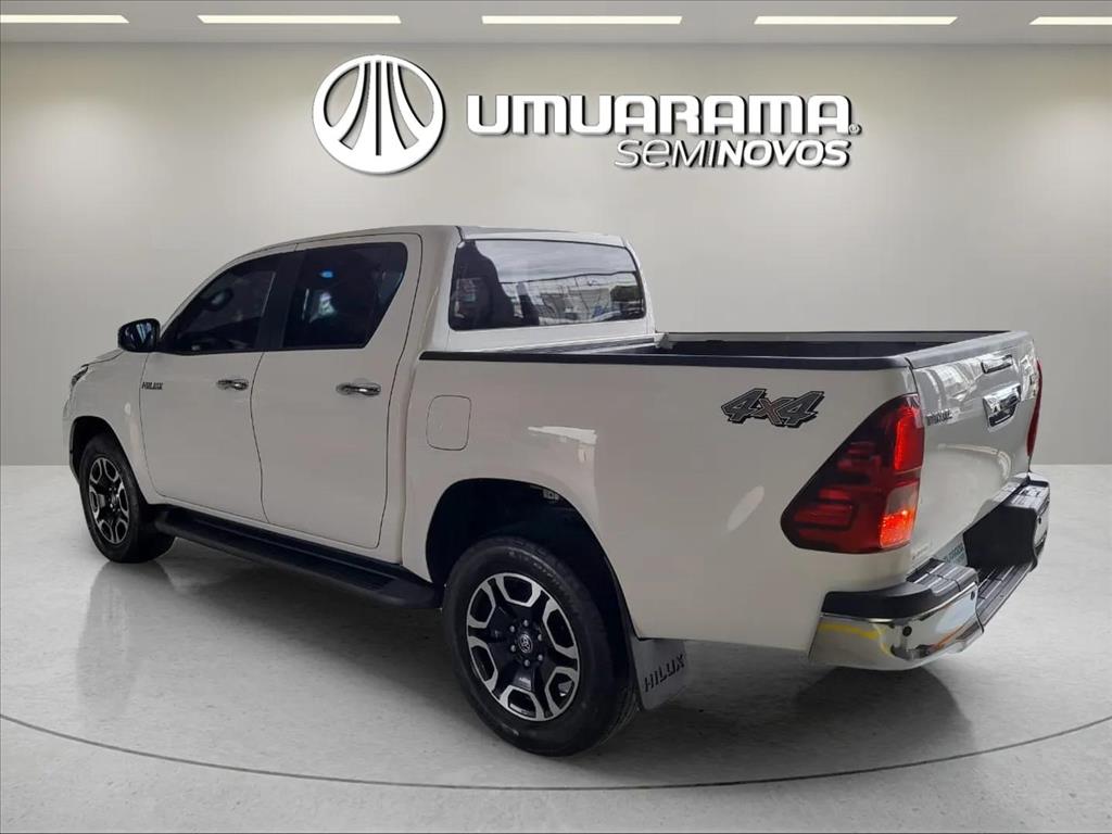 HILUX 2.8 D-4D TURBO DIESEL CD SRV 4X4 AUTOMÁTICO3