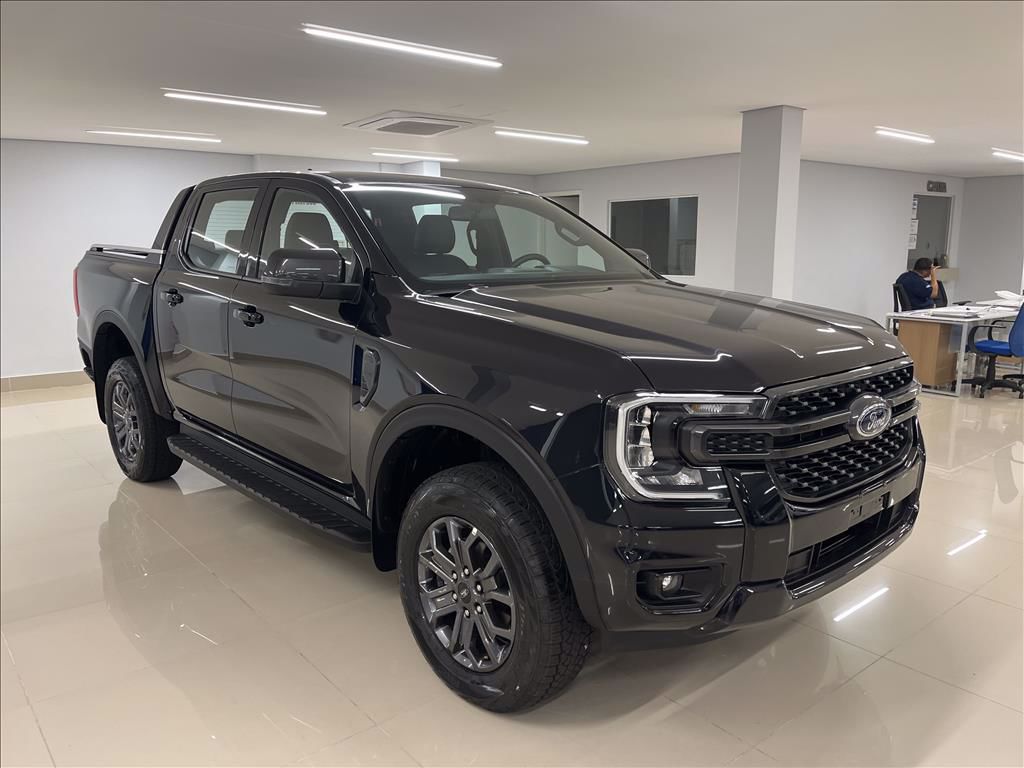 Ford-RANGER-2.0 TURBO DIESEL CD BLACK 4X2 AUTOMÁTICO