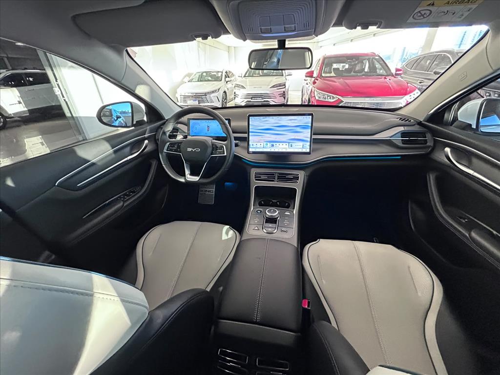 KING 1.5 DM-I PHEV GS AUTOMÁTICO5