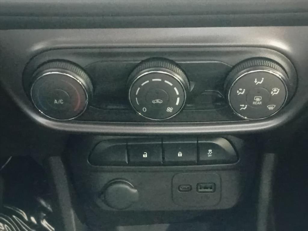 SPIN 1.8 LT 8V FLEX 4P AUTOMÁTICO