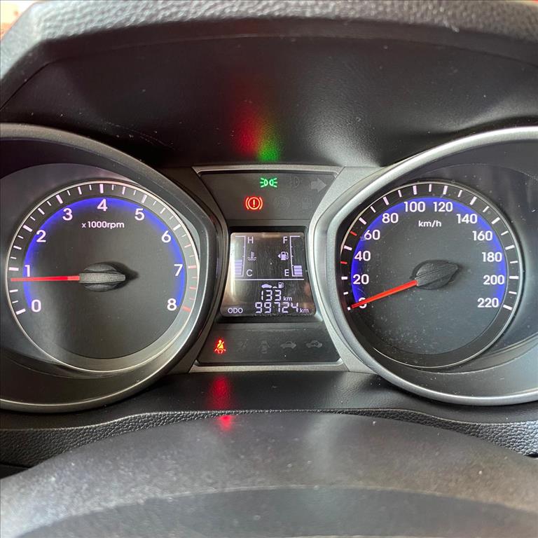 Hyundai-HB20S-1.6 PREMIUM 16V FLEX 4P AUTOMÁTICO