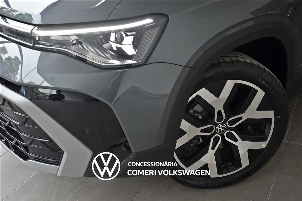 TAOS 1.4 250 TSI TOTAL FLEX HIGHLINE AUTOMÁTICO16