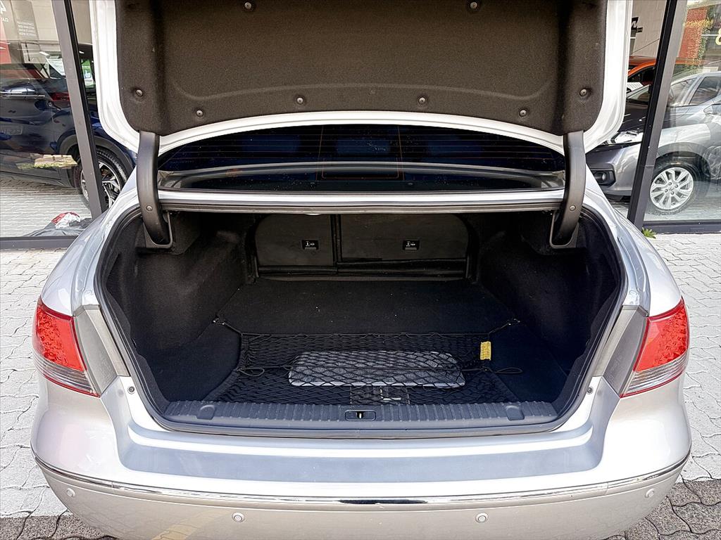 Hyundai Azera - 3.3 MPFI GLS SEDAN V6 24V GASOLINA 4P AUTOMÁTICO