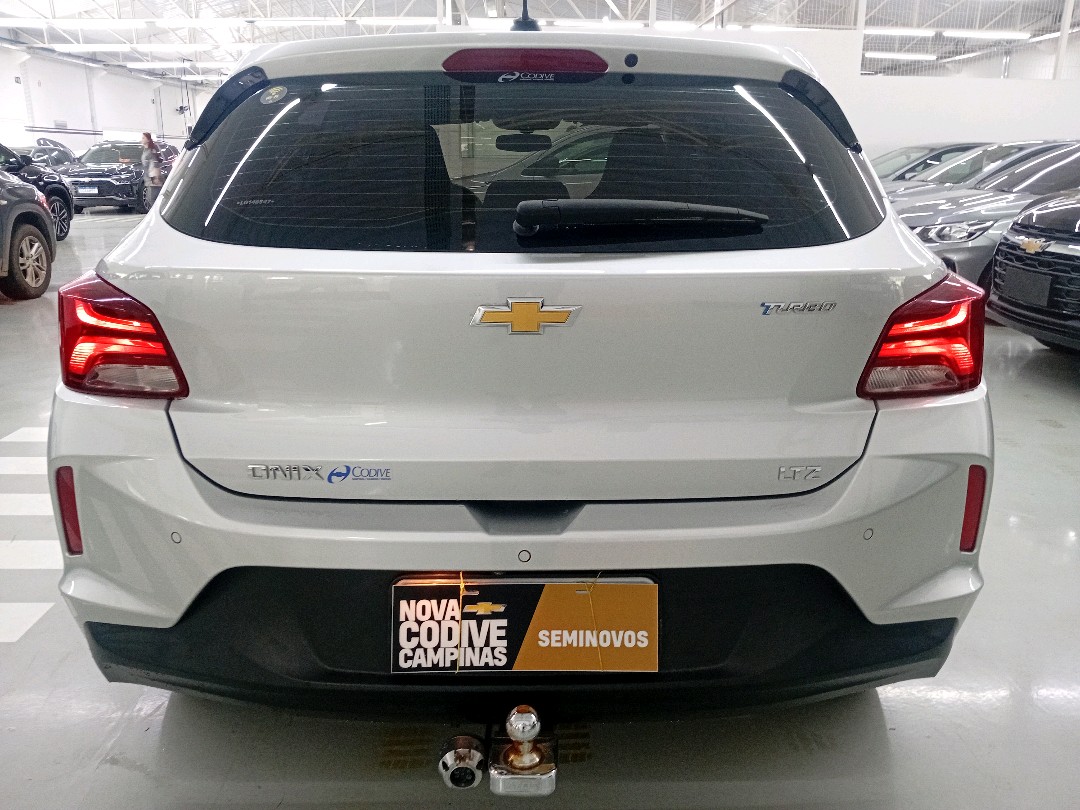 ONIX 1.0 TURBO FLEX LTZ AUTOMÁTICO5