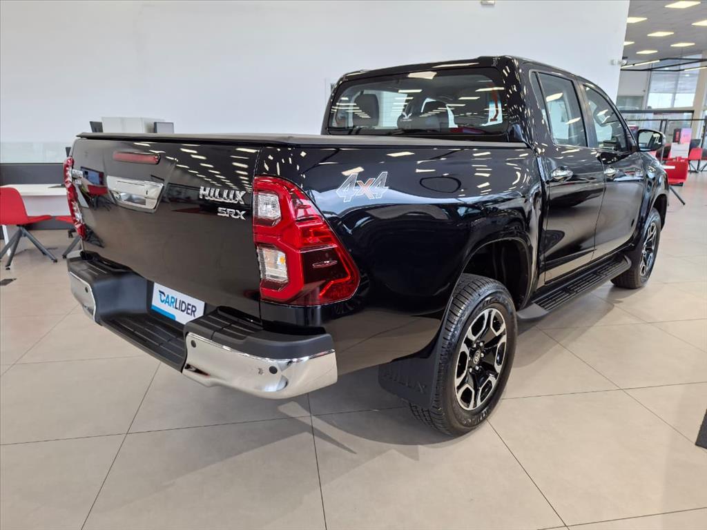HILUX 2.8 D-4D TURBO DIESEL CD SRX 4X4 AUTOMÁTICO4