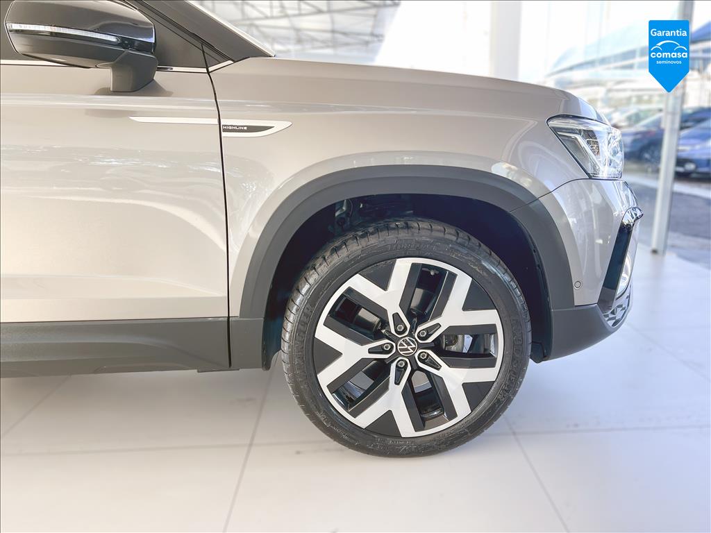 TAOS 1.4 250 TSI TOTAL FLEX HIGHLINE AUTOMÁTICO4