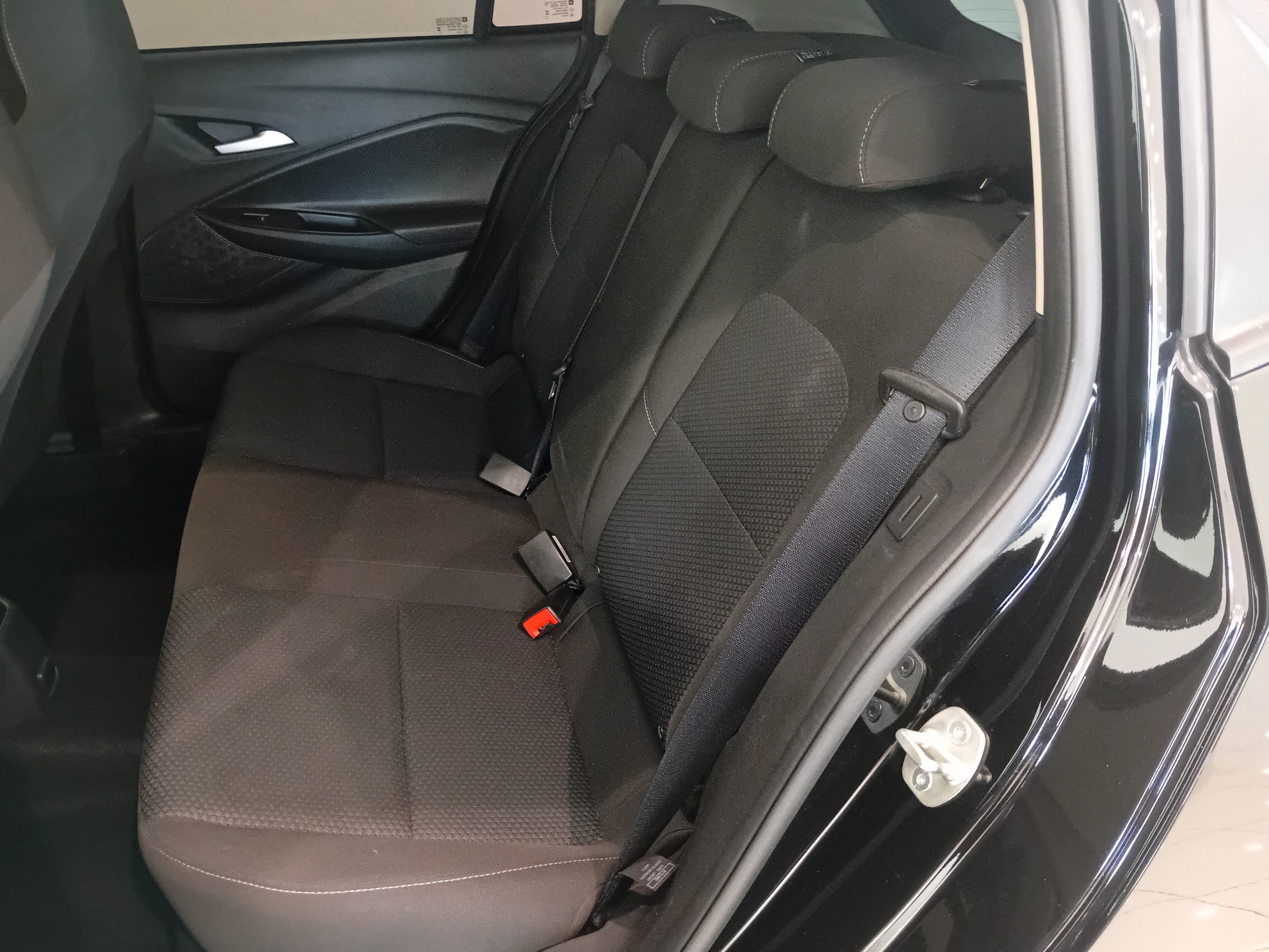 Chevrolet Onix 1.0 Flex LT Manual - foto 10