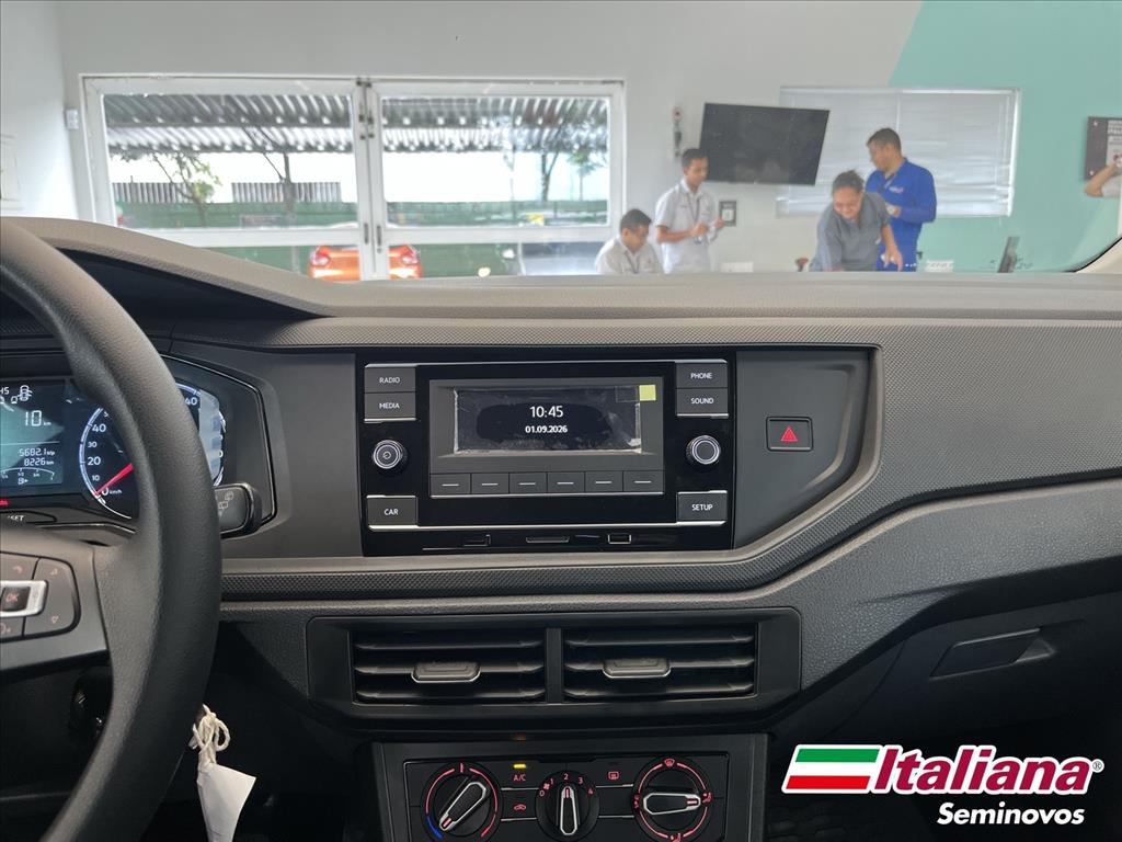 POLO 1.0 MPI TRACK MANUAL9