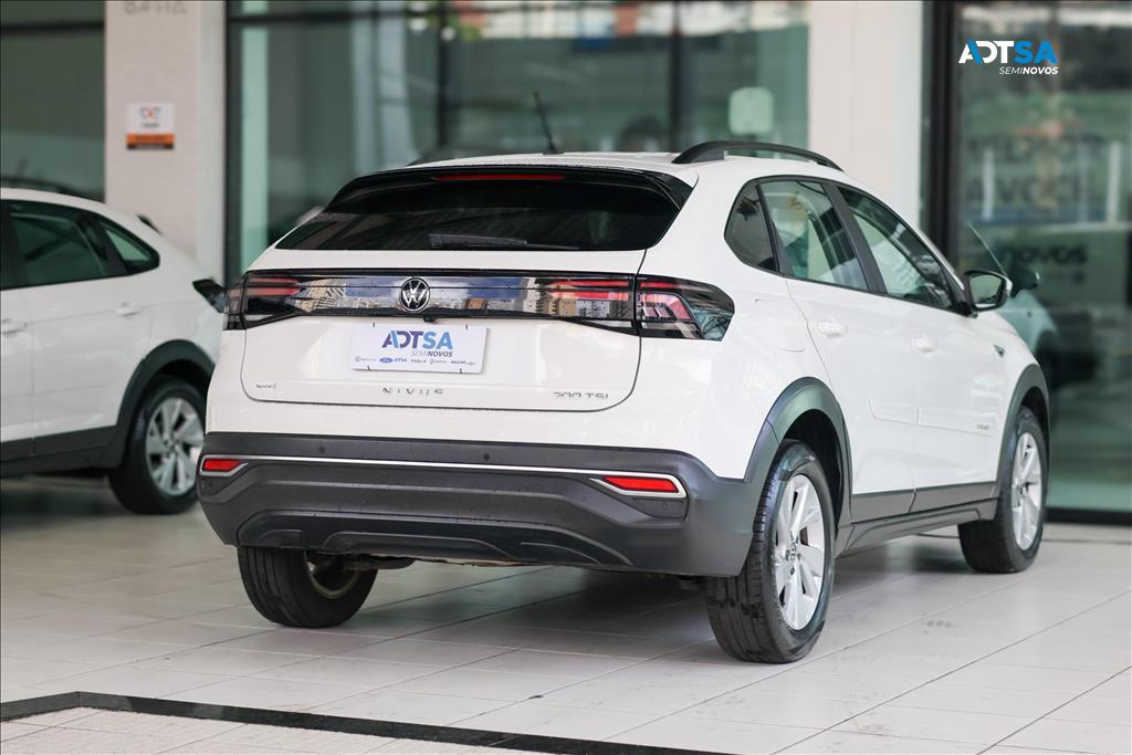 VOLKSWAGEN NIVUS 1.0 200 TSI TOTAL FLEX COMFORTLINE AUTOMÁTICO