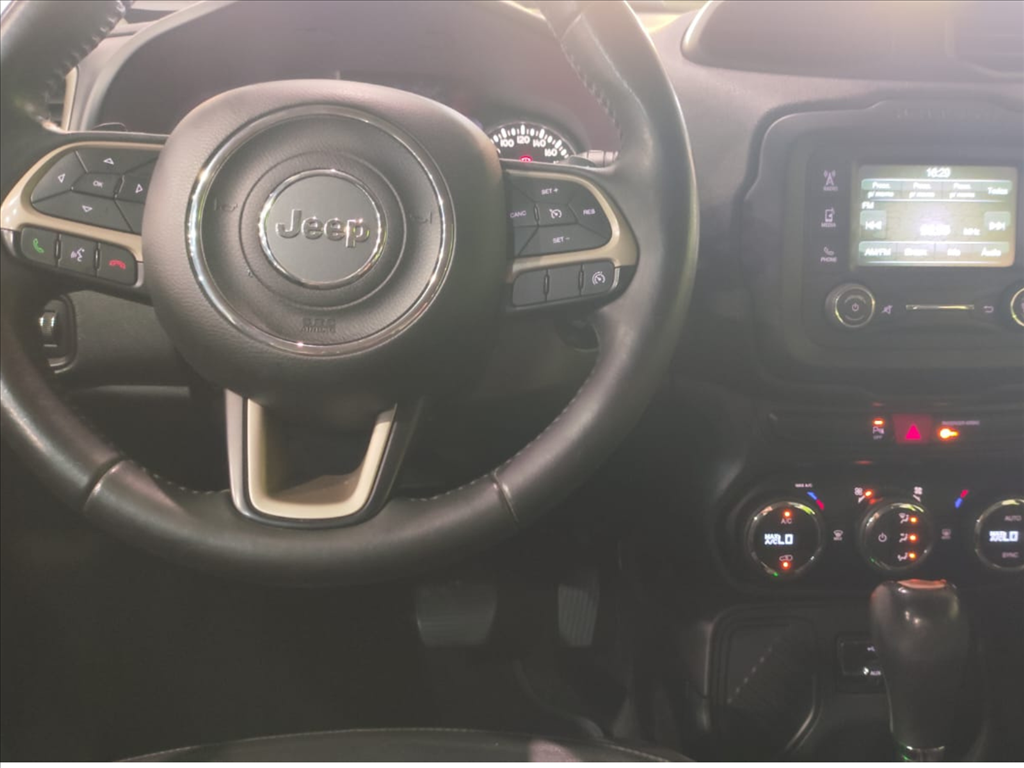 RENEGADE 1.8 16V FLEX LONGITUDE 4P AUTOMÁTICO9