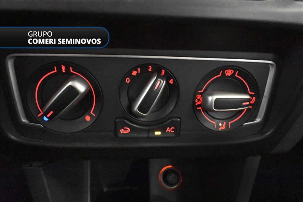 CROSSFOX 1.6 MI FLEX 8V 4P MANUAL9