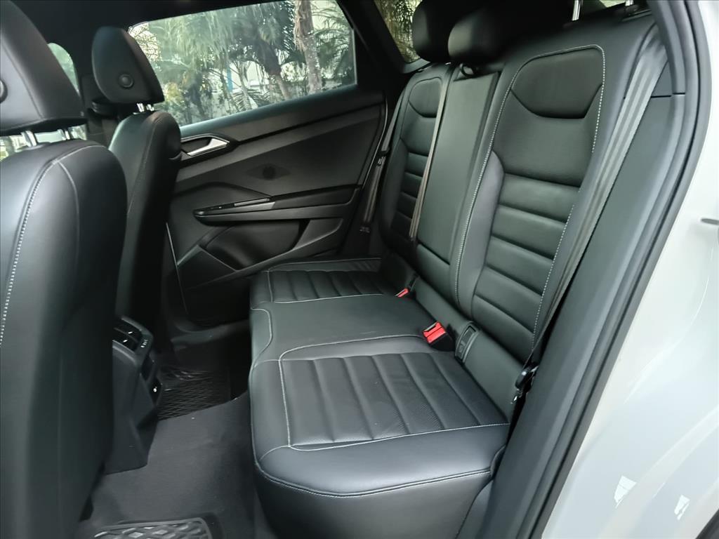 VW - Volkswagen-TAOS-1.4 250 TSI TOTAL FLEX HIGHLINE AUTOMÁTICO