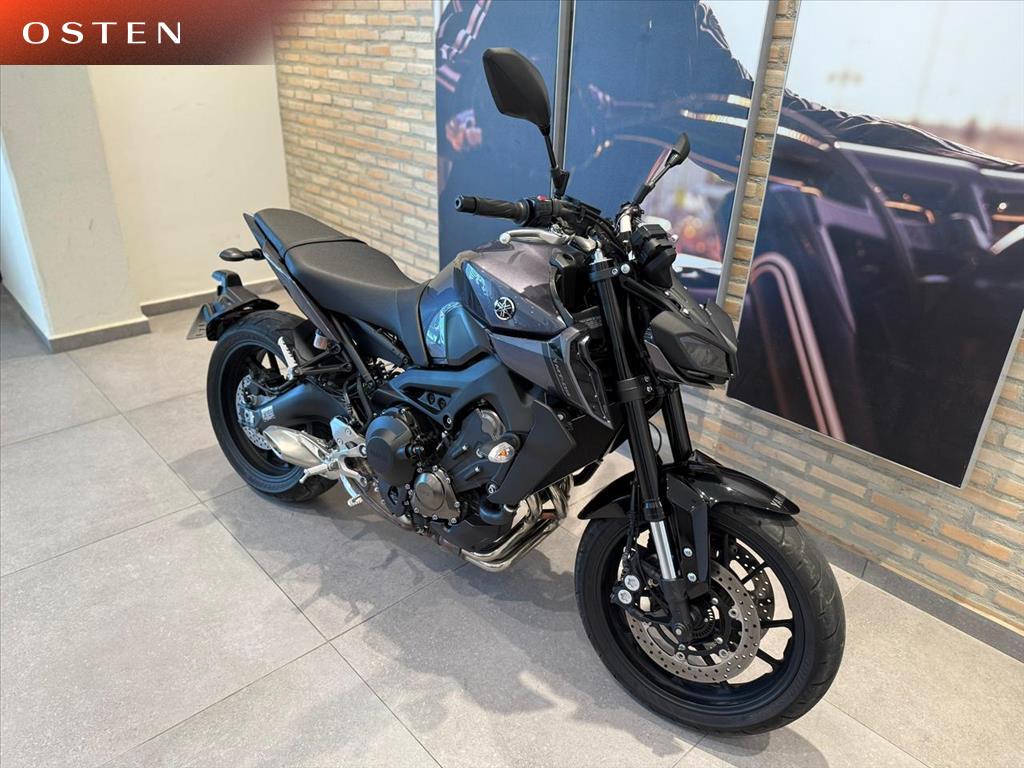 YAMAHA-MT-09-MT-09