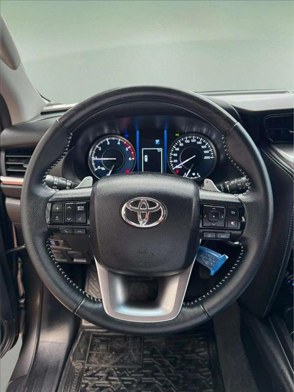HILUX SW4 2.8 D-4D TURBO DIESEL SRX PLATINUM 4X4 AUTOMÁTICO8