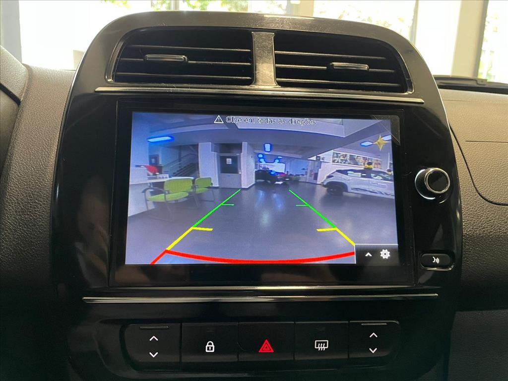 KWID 1.0 12V SCE FLEX OUTSIDER MANUAL8