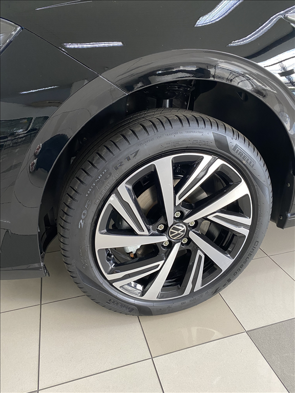 VIRTUS 1.0 200 TSI HIGHLINE AUTOMÁTICO2