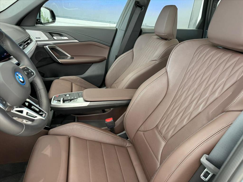 BMW-iX1-ELÉTRICO XDRIVE30 M SPORT