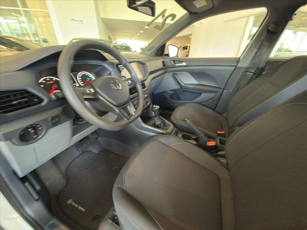 T-CROSS 1.0 200 TSI TOTAL FLEX SENSE AUTOMÁTICO10