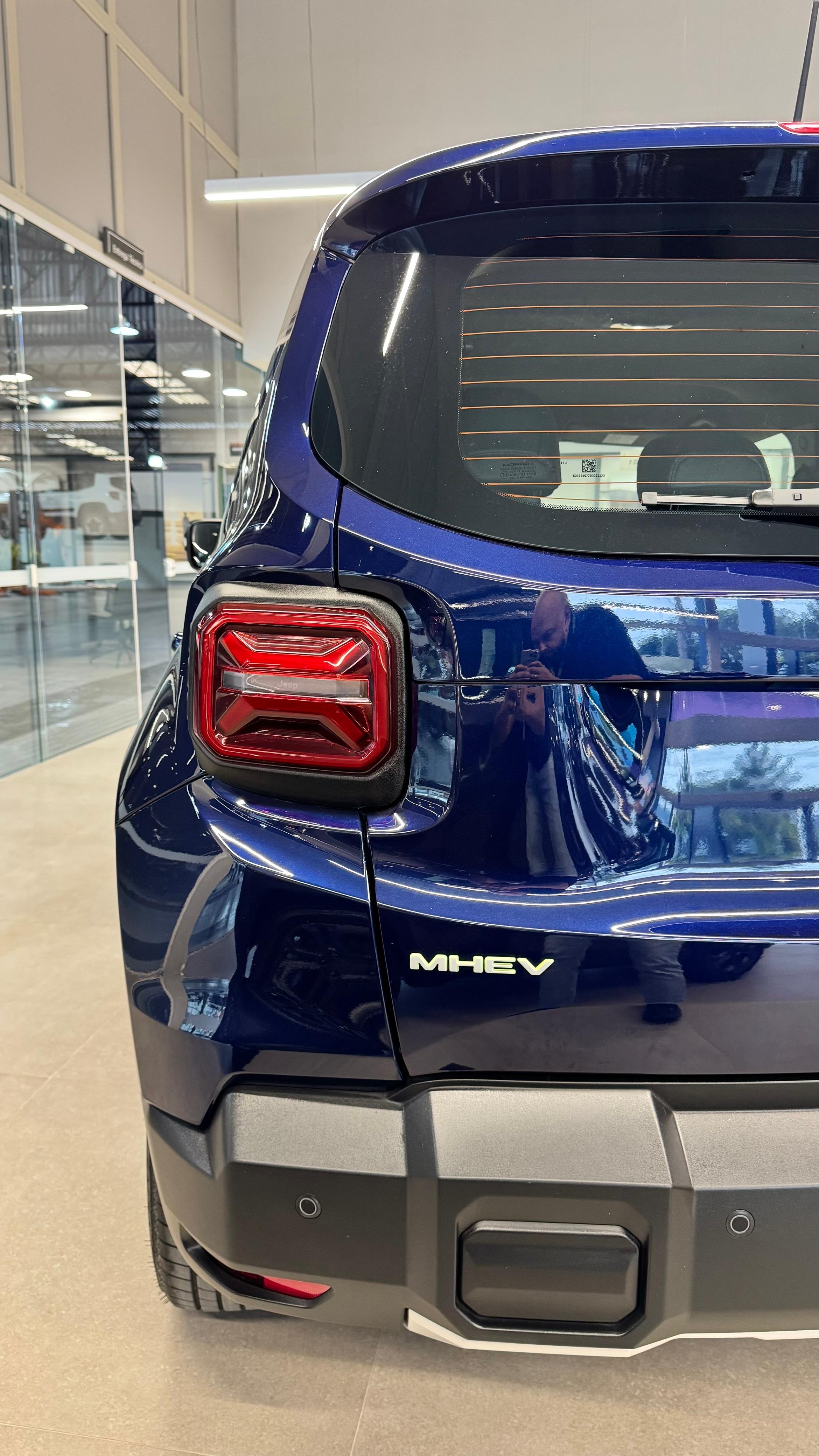 RENEGADE 1.3 T270 TURBO MHEV LONGITUDE AT68