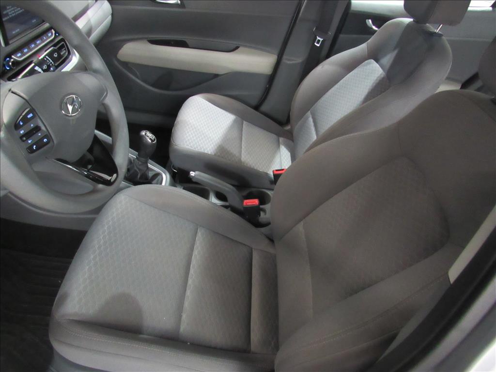 HB20S 1.0 TGDI FLEX PLATINUM MANUAL10