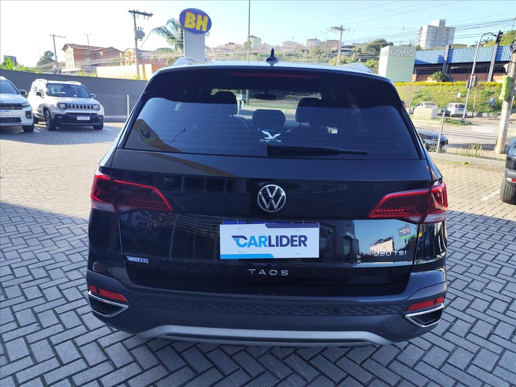 TAOS 1.4 250 TSI TOTAL FLEX HIGHLINE AUTOMÁTICO4