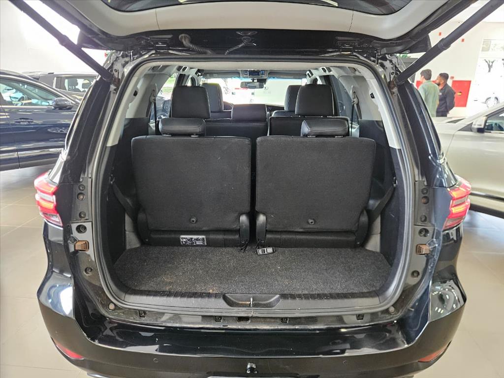 HILUX 2.8 D-4D TURBO DIESEL CD SRX 4X4 AUTOMÁTICO15