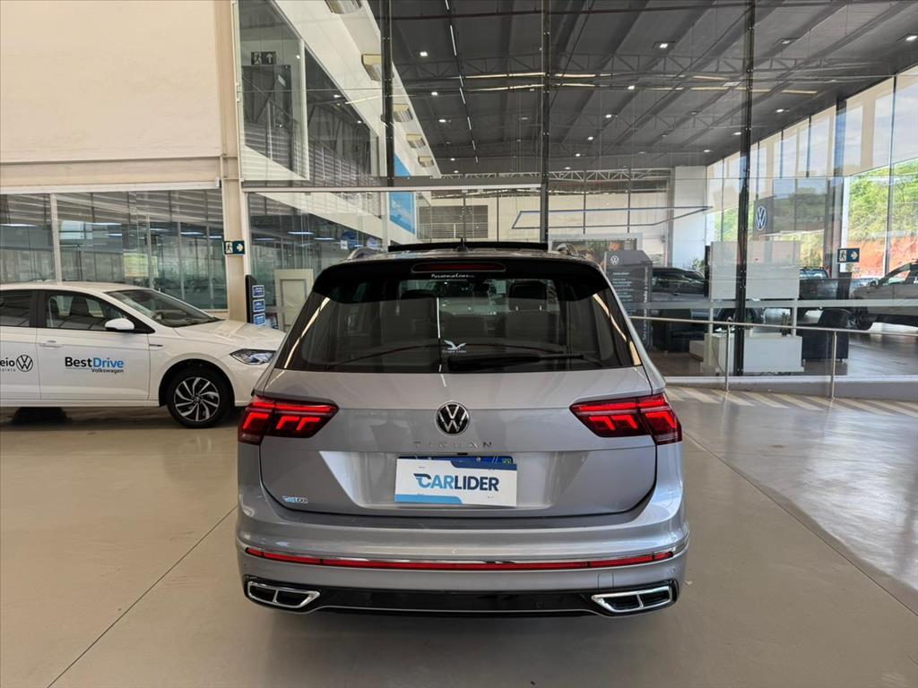 TIGUAN 2.0 300 TSI GASOLINA ALLSPACE R-LINE AUTOMÁTICO3