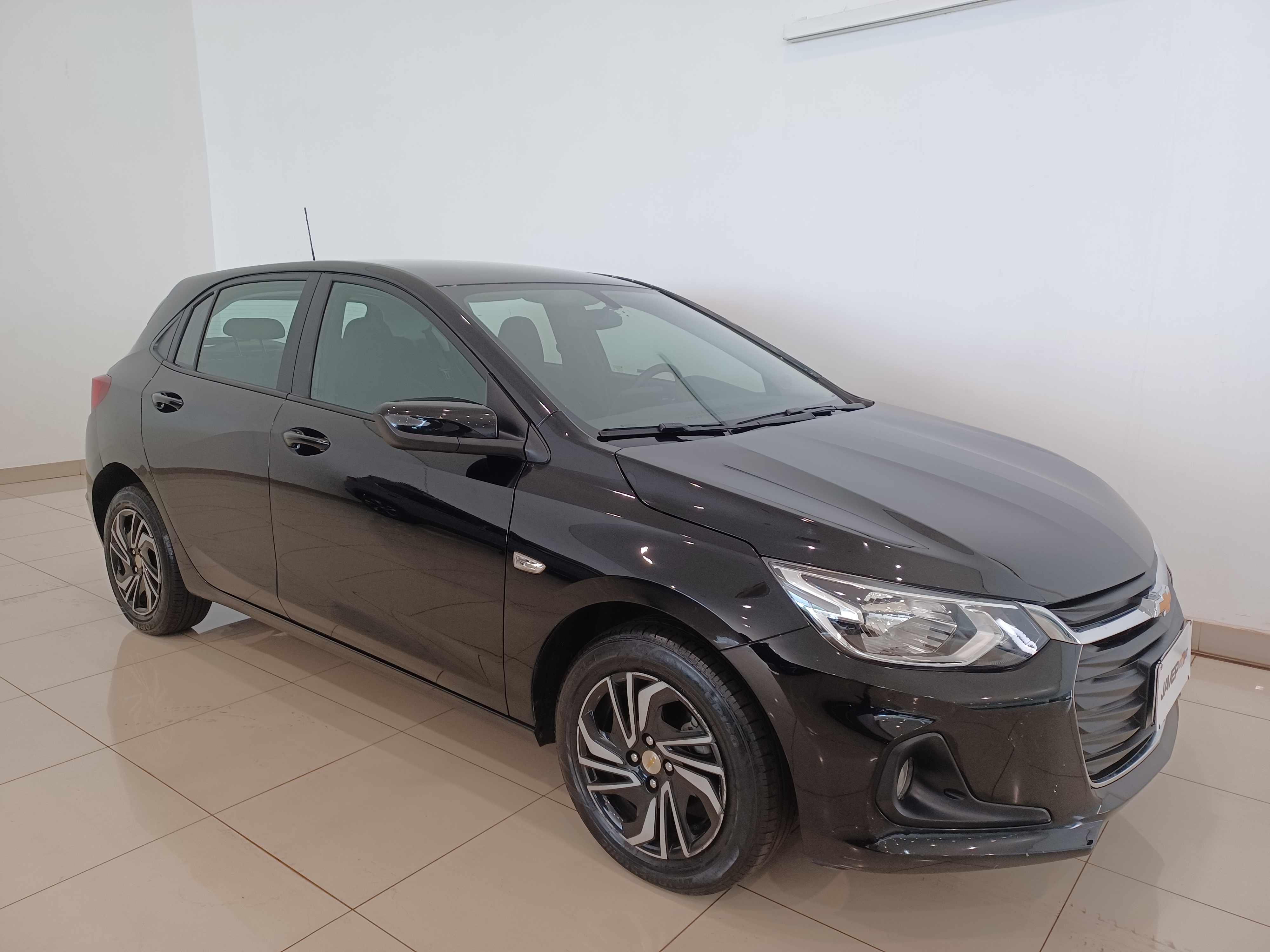 GM - Chevrolet-ONIX-1.0 FLEX LT MANUAL