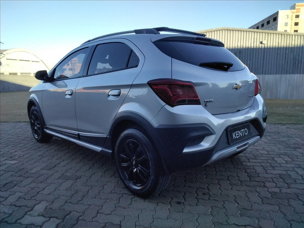 ONIX 1.4 MPFI ACTIV 8V FLEX 4P MANUAL
