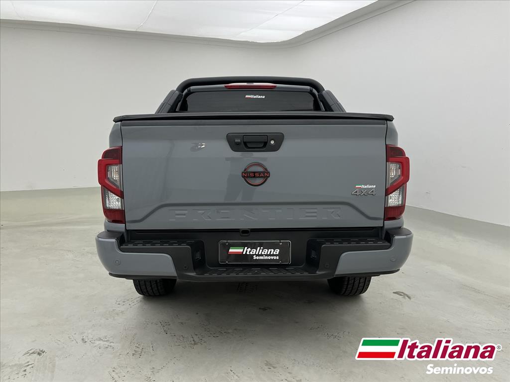 FRONTIER 2.3 16V TURBO DIESEL PRO4X CD 4X4 AUTOMÁTICO3
