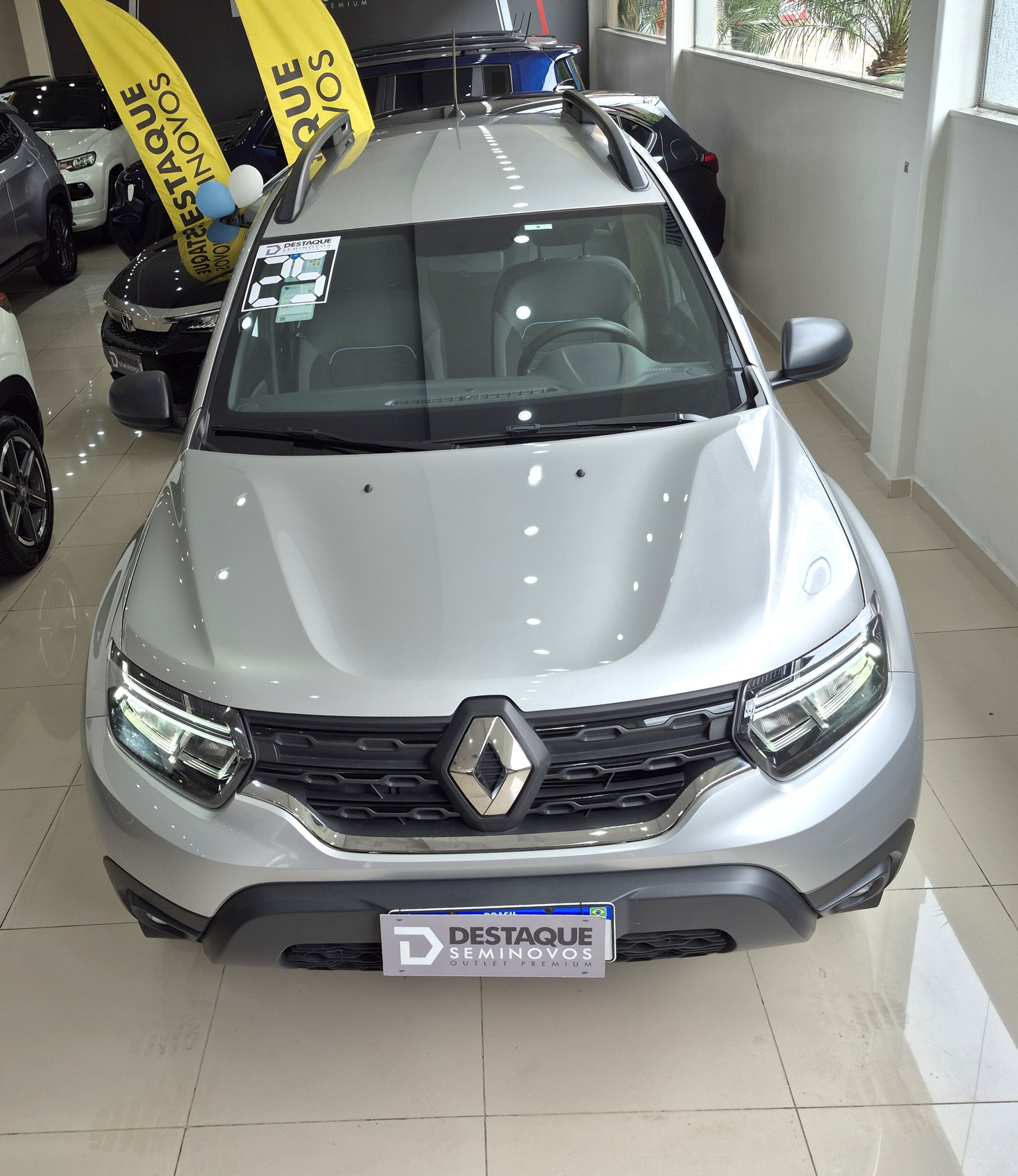 RENAULT DUSTER