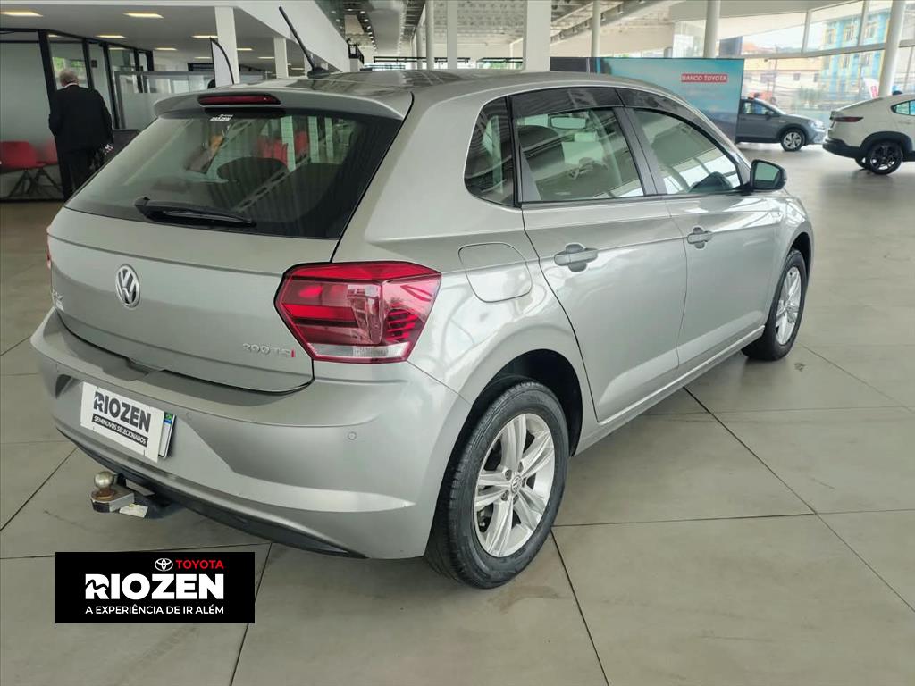 POLO 1.0 200 TSI COMFORTLINE AUTOMÁTICO2