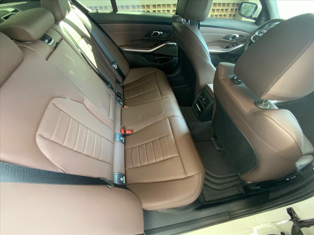 BMW-320i-2.0 16V TURBO FLEX M SPORT AUTOMÁTICO