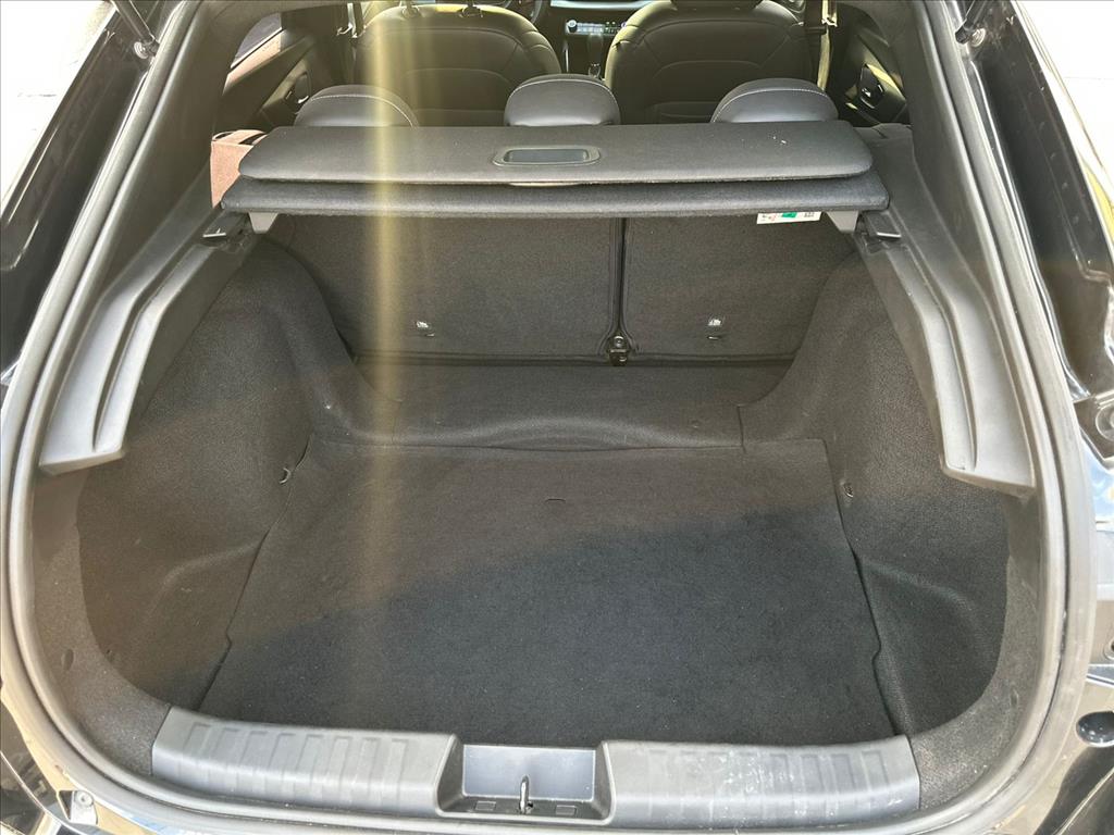 Fiat-FASTBACK-1.3 TURBO 270 FLEX LIMITED EDITION AT6