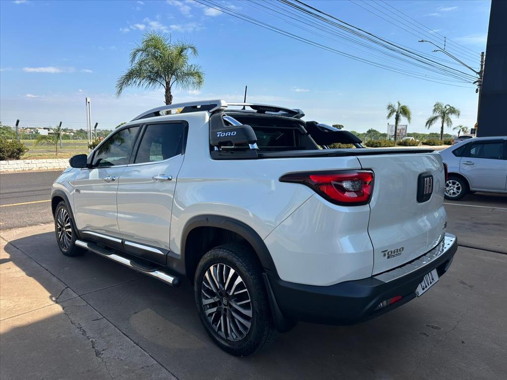 TORO 2.0 16V TURBO DIESEL RANCH 4WD AT96