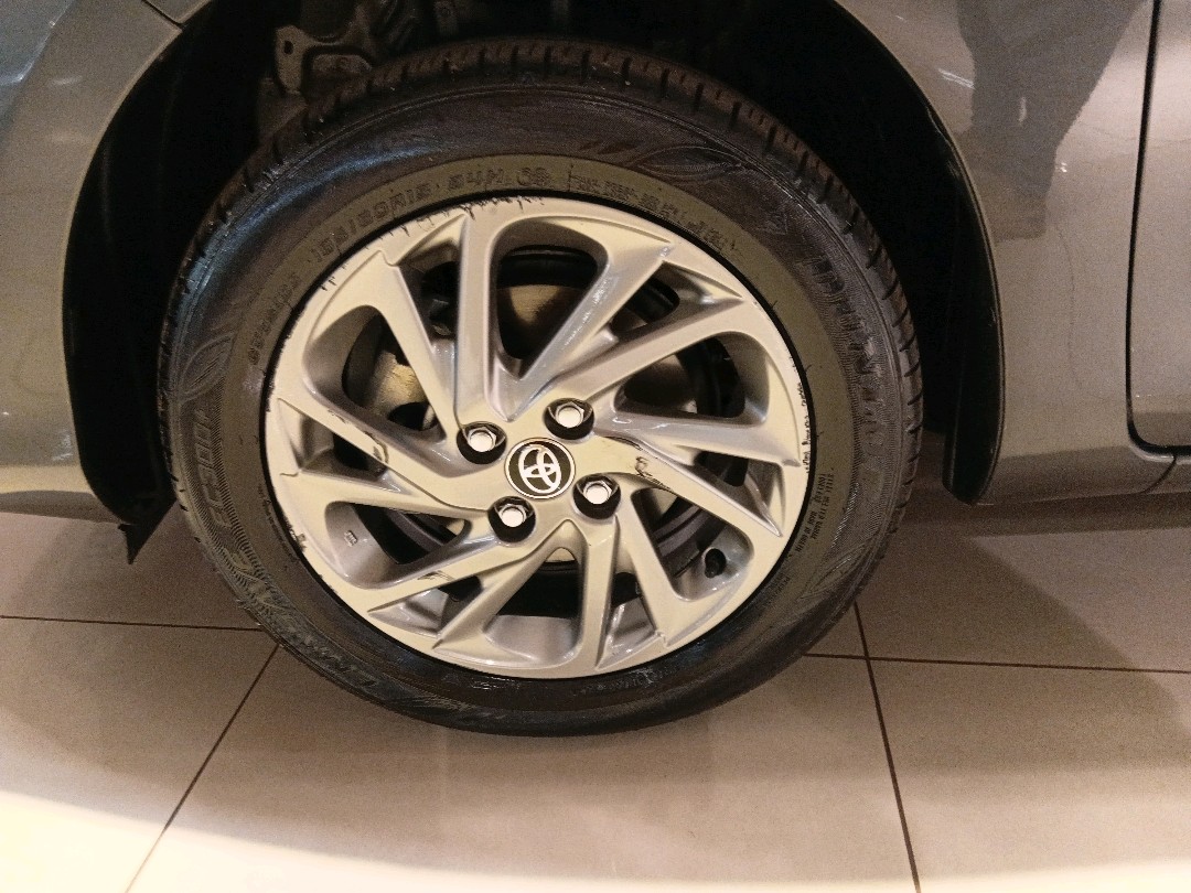 Toyota-YARIS-1.5 16V FLEX XS MULTIDRIVE